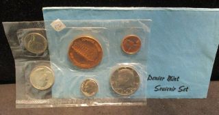 1972 Denver Souvenir Set - Envelope Enn Coins