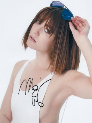 Mary Elizabeth Winstead Signed 8x10 Auto Photo In