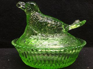 Green Vaseline Glass Robin Bird Hen On Nest Basket Dish Candy Butter Uranium Art