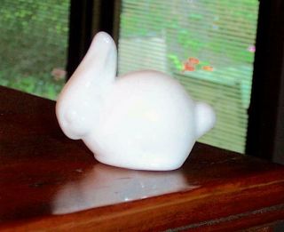 Heisey By Imperial Milk Glass Bunny Head Down Marked Ig