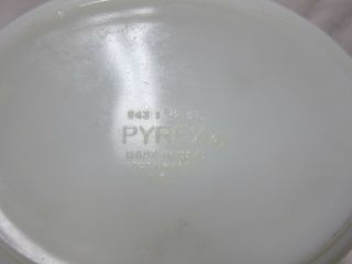 Vintage Pyrex Town & Country 043 Oval Casserole Dish with Lid.  1 1/2 QT 3