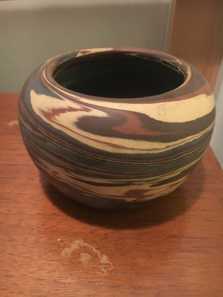 Niloak Pottery Mission Swirl Brown Ball Shaped Vase Early First Art Mark