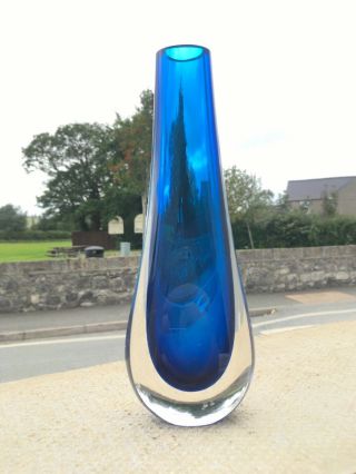 Vintage Blue Whitefriars 9571 Art Glass Teardrop Bud Vase 8 " Geoffrey Baxter