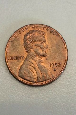 1982 - D Small Date Lincoln Memorial Cent.  Copper.  View Photo