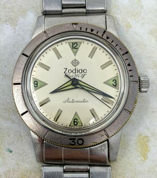 Vintage Zodiac Seawolf Diver Wristwatch W/orig.  Stretch Rivet Bracelet Nr