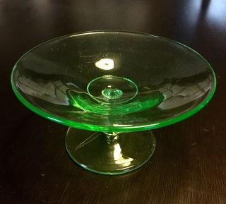 Uranium Emerald Glass Compote Pedestal Dish Candy Dessert Green Small 5.  75” D