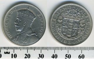 Zealand 1934 - 1/2 Crown Silver Coin - King George V