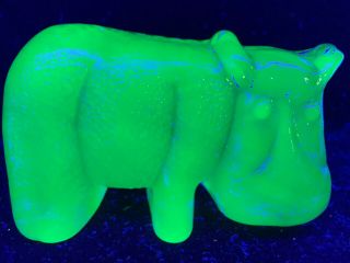 Blue Vaseline Uranium Glass Hippopotamus Paperweight Hippo Figurine Cobalt Glows