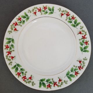Christmas Charm By Gibson Set Of 4 Salad/dessert Plates Holly Holiday