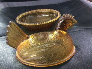Fenton Amber Chicken Nesting Hen on Covered Dish Christmas Candy Dish Vintage 2