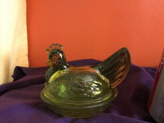 Vintage GREEN Glass HEN ON NEST Covered Dish Bowl 3