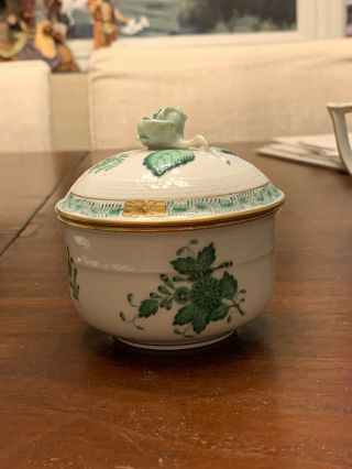 Herend Hungary Green Chinese Bouquet Porcelain 3.  5”trinket Box Dish Applied Rose