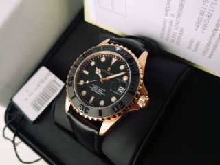 Steinhart Ocean One Rose Gold - 39mm - Extra Rubber Oysterflex Strap/ Gold Clasp