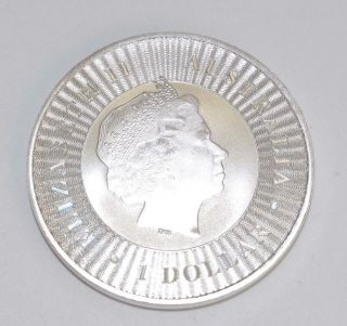 2016 Australia Kangaroo 1oz.  999 Fine Silver $1 Dollar Coin C7491