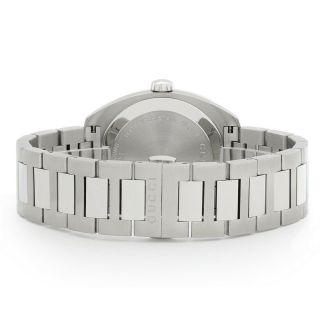 Gucci GG2570 Series Mens Stainless Steel Quartz Watch YA142303 2