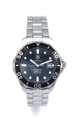 Vintage Tag Heuer Aquaracer Wan2110 Black Dial Divers Wristwatch Stainless Steel