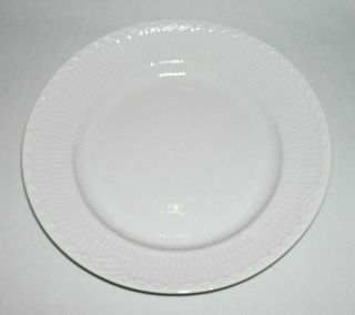 Royal Copenhagen Fine Porcelain 8.  75 " Luncheon Plate (white Half Lace) Denmark