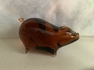 Wedgwood Amber 5 Inch Glass Pig