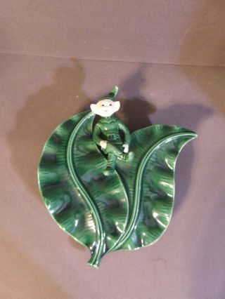 Vintage Green Treasure Craft Art Pottery Elf Pixie Sprite On Leaves Wall Pocket