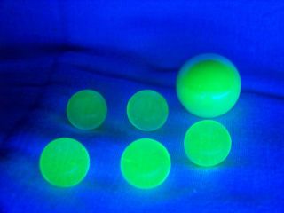 6 Ultraviolet Uv Vaseline Uranium Glass 5 - 9/16 & 1 Shooter Marbles ( (id191144