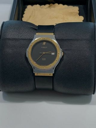 Hublot classic rubber straps MDM two tone Stainless Steal and 18k gold 1523.  2 3