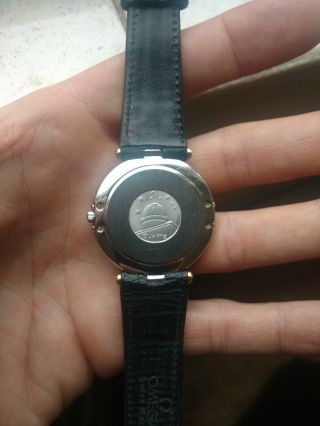 Omega Constellation Chronometer Quartz Day/Date Men ' s Manhattan Wristwatch. 2