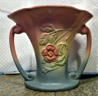 Hull Pottery Vase Art Usa S13 6 - 1/2 " Pink Blue Pastel Trillium Wildflower