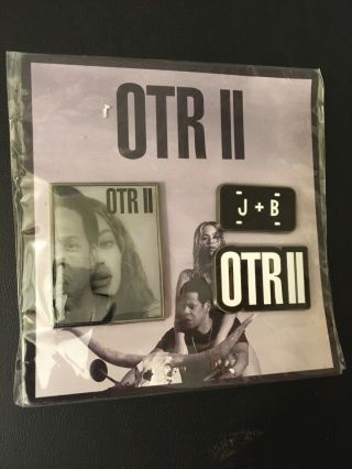 Official Otr Ii Vip Pin Set Nwt Beyonce & Jay - Z On The Run Tour Swag