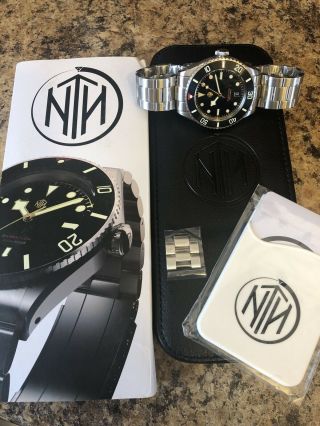 Nth Barracuda Vintage Black With Date Automatic Watch