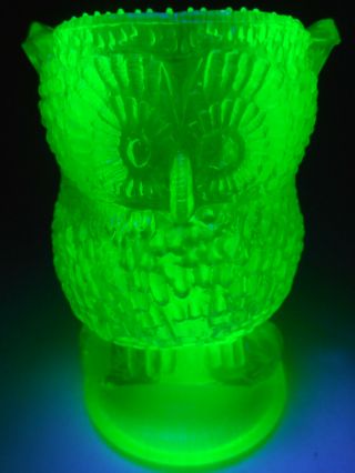 Green Vaseline Glass Owl Toothpick Holder Bird Uranium Canary Yellow Screech Art