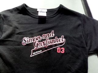 ^ Simon & Garfunkel - 2003 Kids Tee Shirt - - Concert Tour - Official Clothing