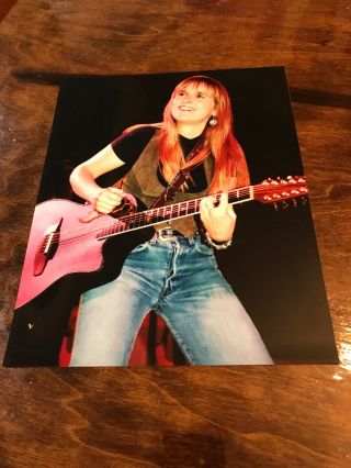 Vintage Young Melissa Etheridge 8x10 Glossy Photo Singing And Playing Guitar