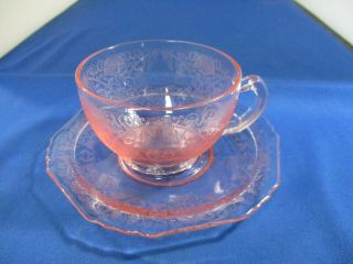 Hazel Atlas Glass Florentine No.  1 Poppy Pink Cup And Saucer Set