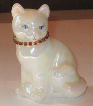 Vintage Fenton Art Glass Mop Cat Signed By Artist Natsmi W/ Necklace