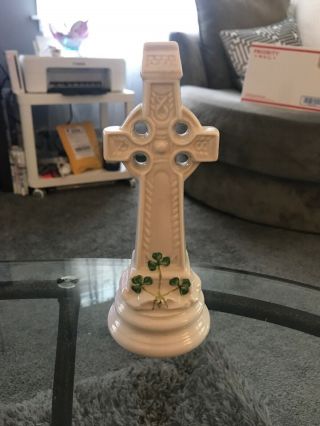 Belleek Porcelain Ireland High Celtic Cross Green Shamrocks Christian