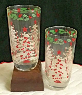 Set Of 2 Vintage Christmas Tree - Stars Theme - Red/white Drinking Glasses - Home Deco