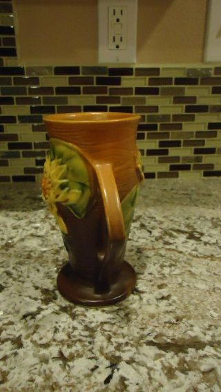 Vintage Roseville Pottery USA Water Lily Double Handled Vase 75 - 6 2