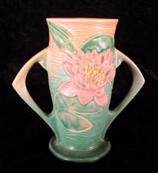 Roseville Water Lily Vase 72 - 6 In Exc.  Cond.
