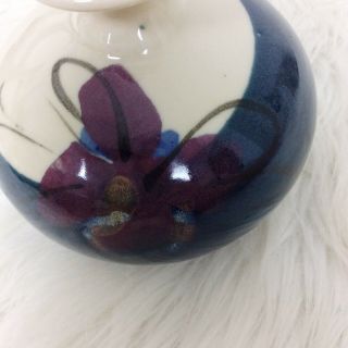 Kent Follette Signed Art Studio Pottery Vase Glazed Blue Cream Maroon Floral 2
