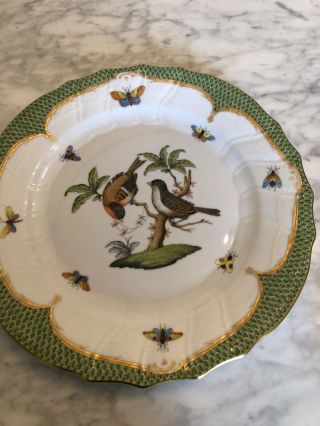 Herend Rothschild Bird Green Border Dinner Plates