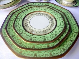 Huge 95 Piece 1920s - 30s Gold & Green Hand Painted China Set Hutschenreuther Selb