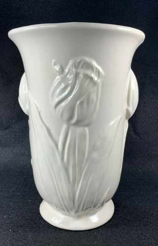 Vintage Shawnee Pottery Matte White Tulip Vase 8.  25 " Tall