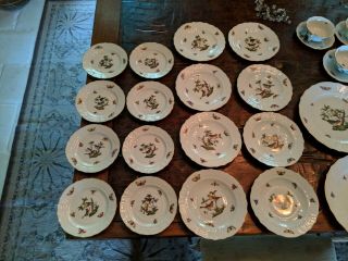 Herend ' ROTHSCHILD BIRD ' EIGHT 5 Piece Place Settings in 2