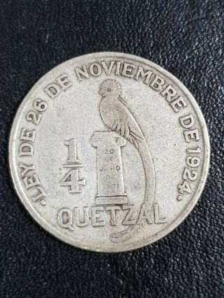 1/4 Quetzal Guatemala 1926 Silver Coin - Km 243.  1