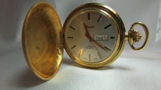 Vintage Arnex 17 Jewels Incabloc Gold Tone Hunter Case Pocket Watch W/ Box