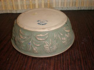 Red Wing Art Pottery Stoneware Green Brushware Bowl with Daisy Daisies 3