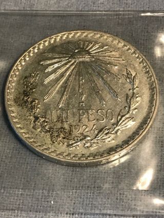 1924 Silver Mexico Mexican One Un Peso Coin (2)