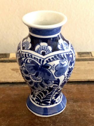 Vintage Royal Delft De Porceleyne Fles Blue/white 1972 Floral Bud Vase - 4”
