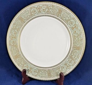 Royal Doulton English Renaissance Dinner Plate 10 5/8 "