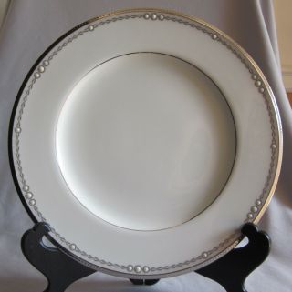 Dinner Plate Noritake China Pearl Luxe Pattern -
